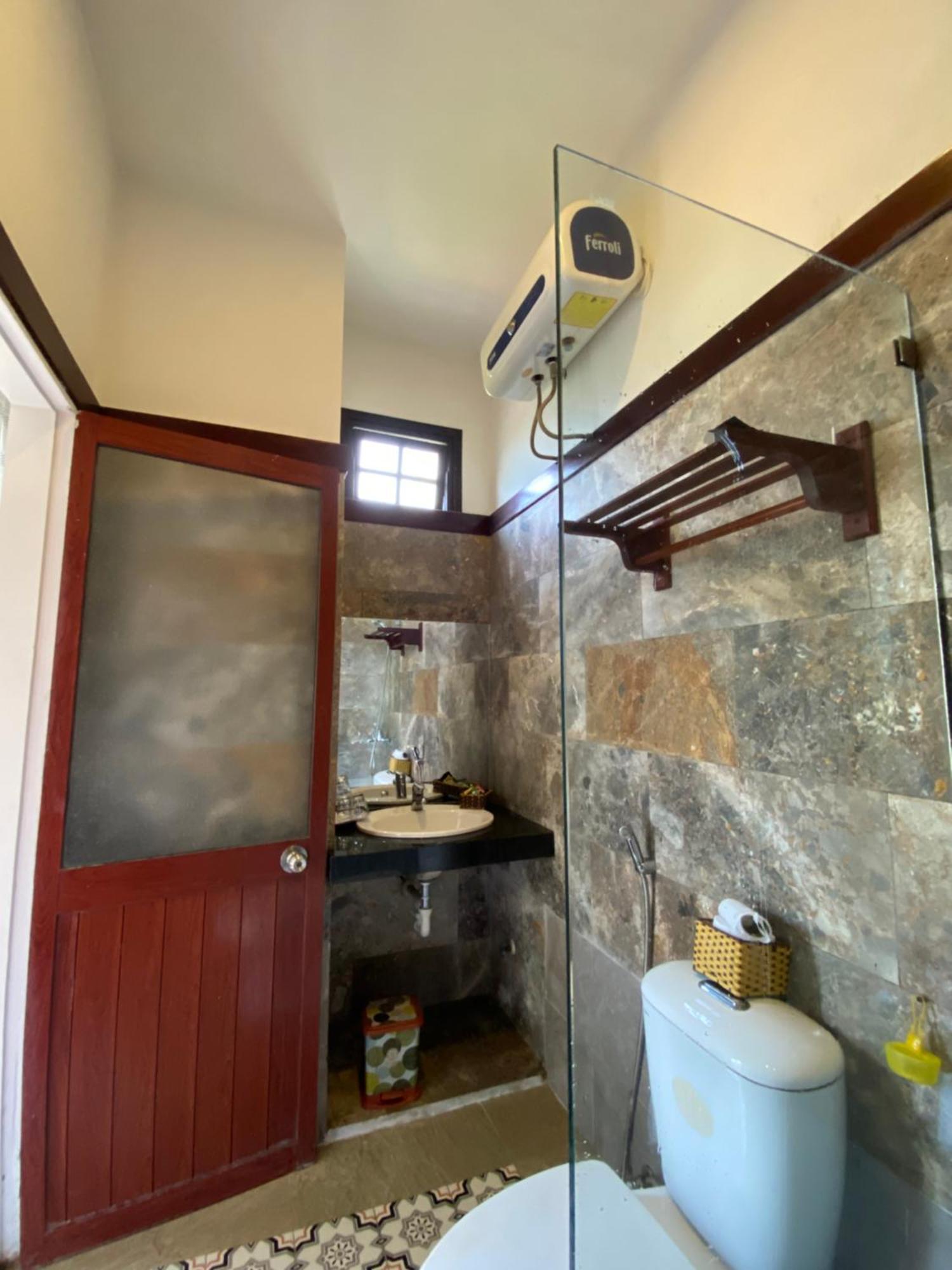 Village Love Homestay Хойан Экстерьер фото