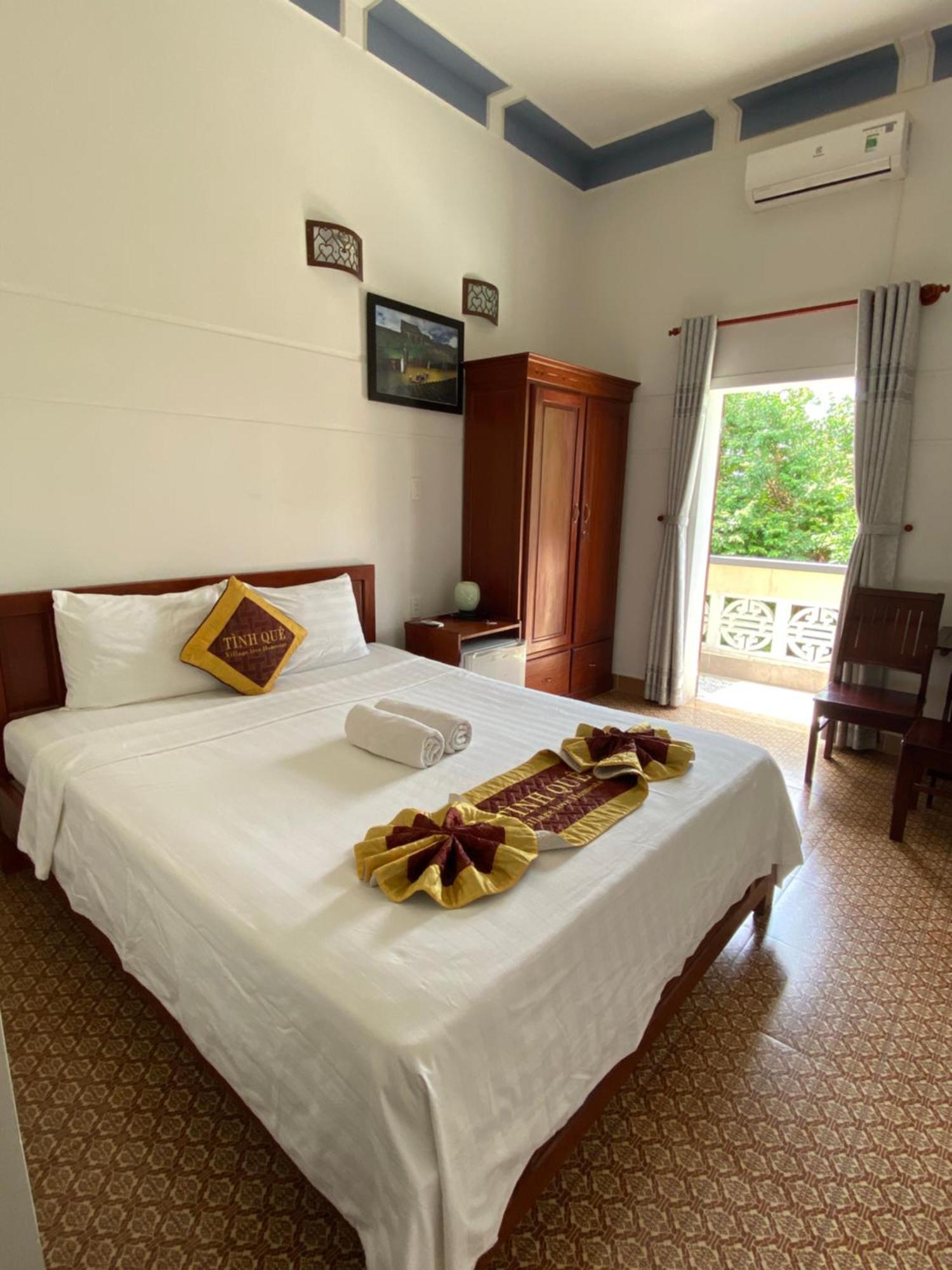 Village Love Homestay Хойан Экстерьер фото