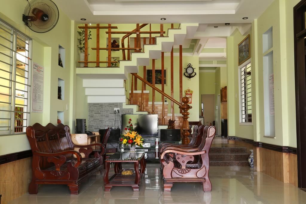Village Love Homestay Хойан Экстерьер фото